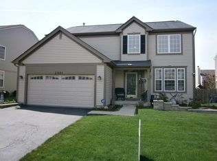 2501 Rosehall Ln, Aurora, IL