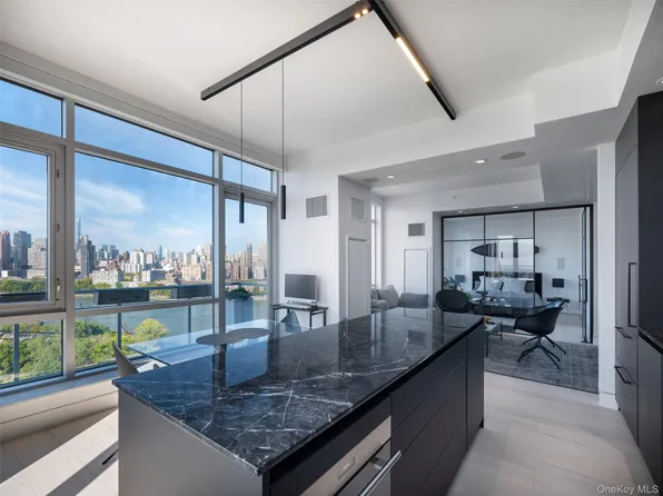 11-24 31st Avenue #18B, Astoria, NY 11106