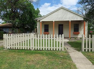 2212 Semmes St, Houston, TX 77026