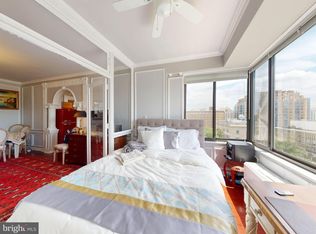 1 Scott Cir #713, Washington, DC 20036