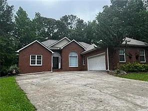 3 bed, 2.5 bath, 2000 sqft, $2,450 — Photo 2
