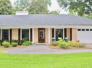 3908 Cambridge St, Jackson, MS 39216