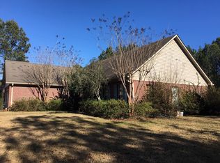 476 Deer Creek Rd, Grenada, MS 38901