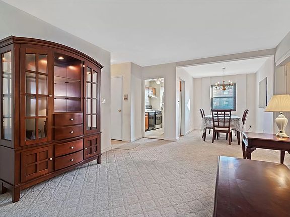 5th image of 155-05 79th St #186