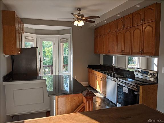 4th image of 309 Park Dr