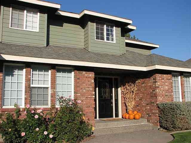 1st image of 254 Riverwood St