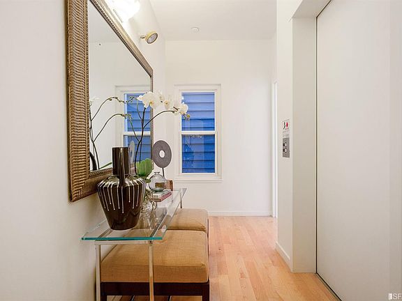 2nd image of 1156 Vallejo St #101