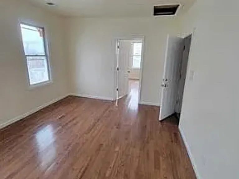 85 Littleton Ave #3 — Photo 5