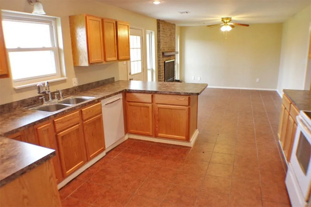 Pets Negotiable With Owner Approval!! — Photo 4