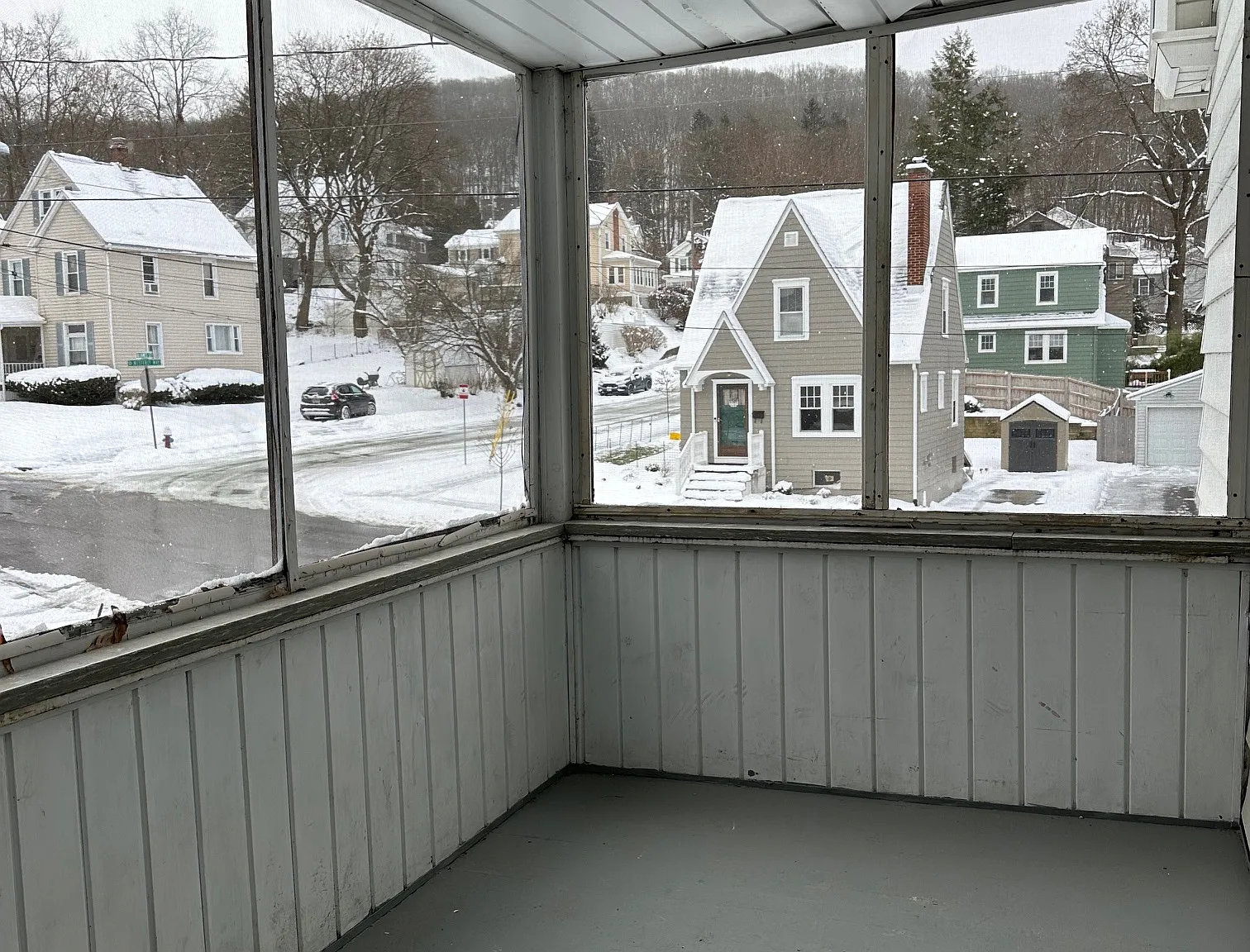 27 Duane Avenue - 2 — Photo 4