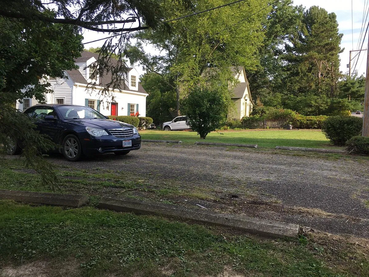 2937 Dresden Rd — Photo 4