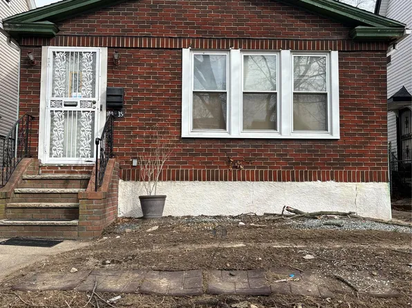 100-35 204th Street, Hollis, NY 11423