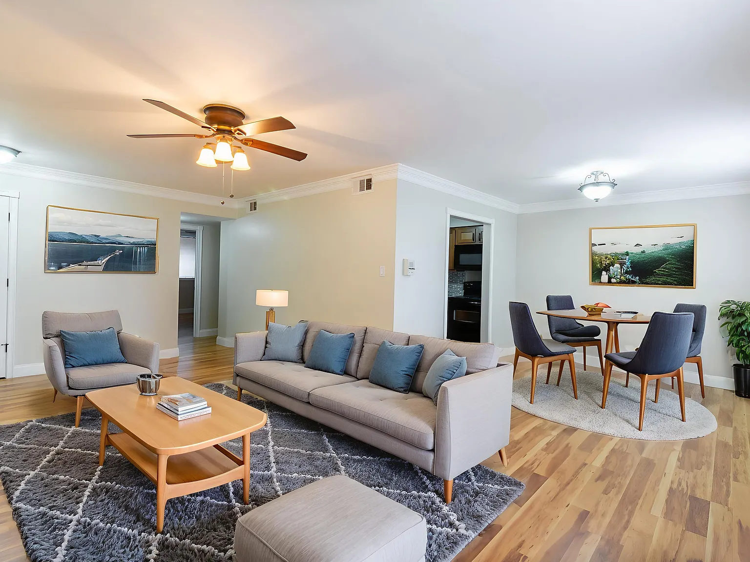 2 bed, 1100 sqft, $1,535 — Photo 3