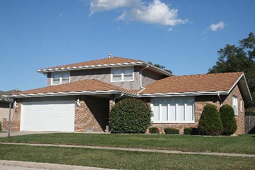 1st image of 11113 Deerpath Ln