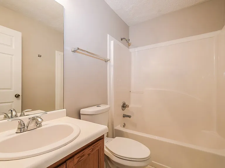 1961 Patterson Park Dr — Photo 16
