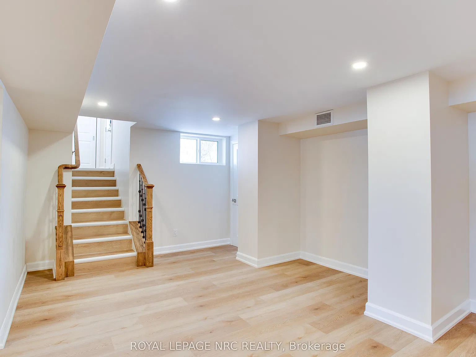 2 bed, $1,600 — Photo 2