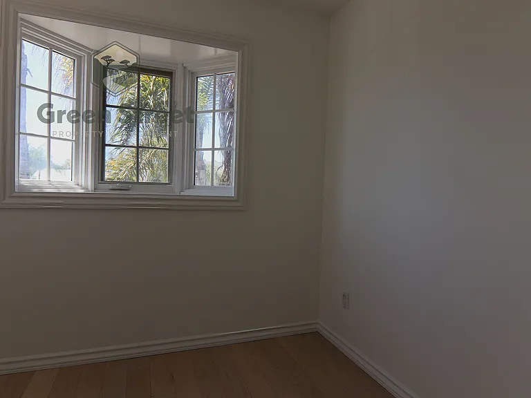 4085 Honeycutt St #1 — Photo 24