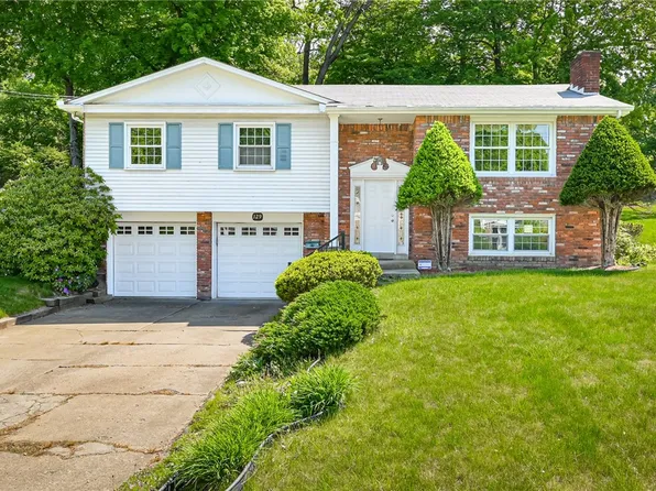 129 Timberlane Dr, Pittsburgh, PA 15229