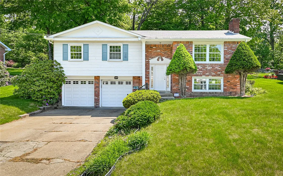 129 Timberlane Dr photo 1