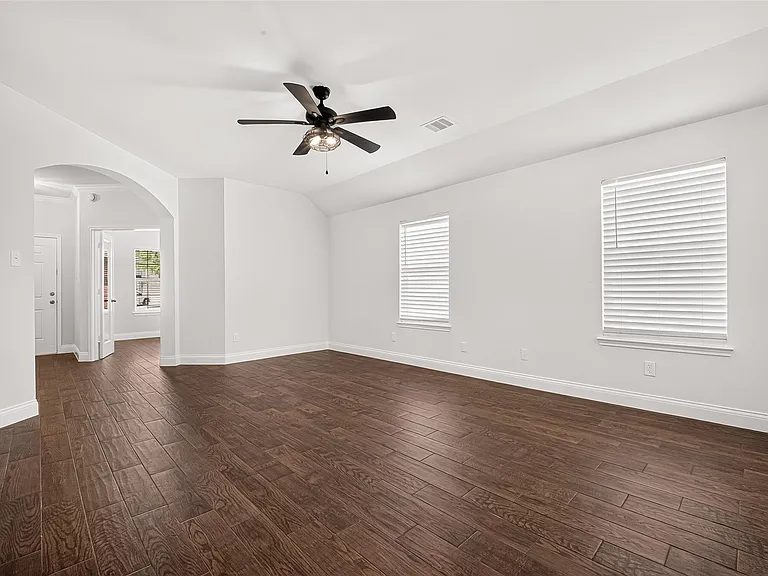 20707 Pine Rain Ct — Photo 12