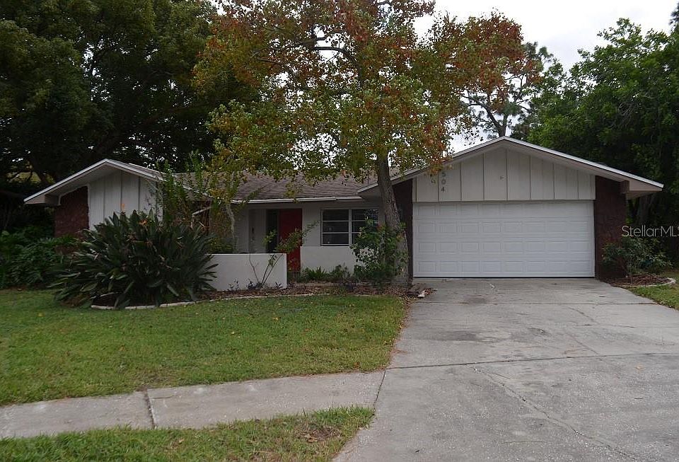 1st image of 504 Bamboo Ct