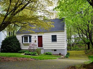 14 Tower Dr, Norwalk, CT 06850