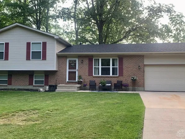 100 Viking Dr, Eaton, OH 45320