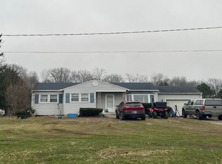 13255 Bunkerhill Rd, Pleasant Lake, MI 49272