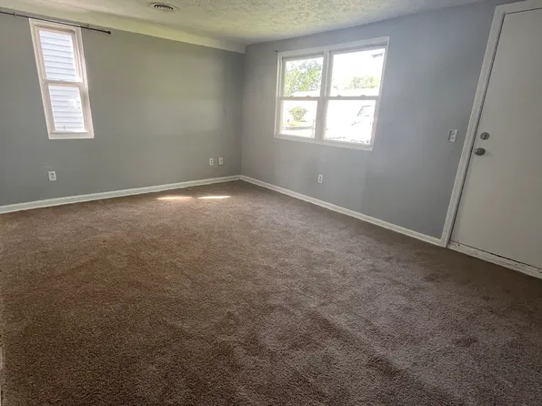 1291 E 349th St, Eastlake, OH 44095