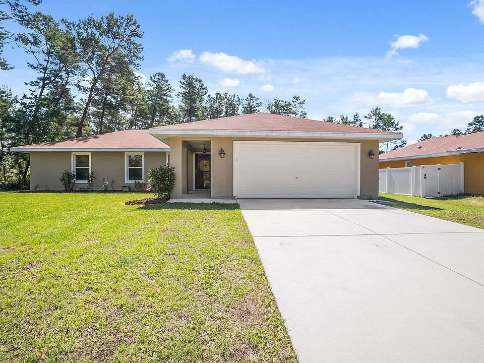 1st image of 611 Marion Oaks Ln