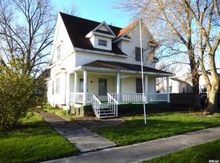 201 W Market St, Colchester, IL 62326
