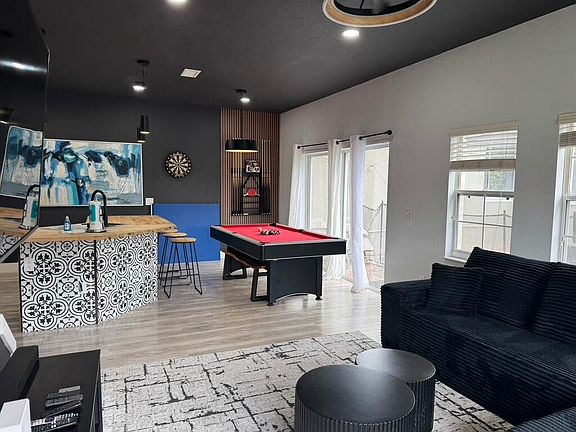 4th image of 4512 Alberto Cir