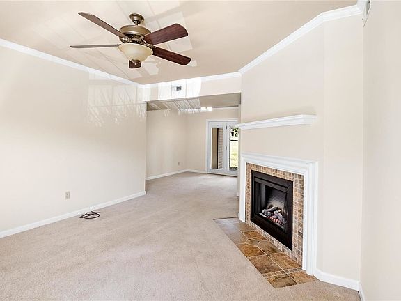 4th image of 9155 Wrenwood Ln