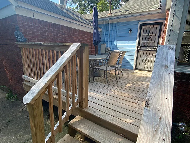3589 Kenwood Ave — Photo 20