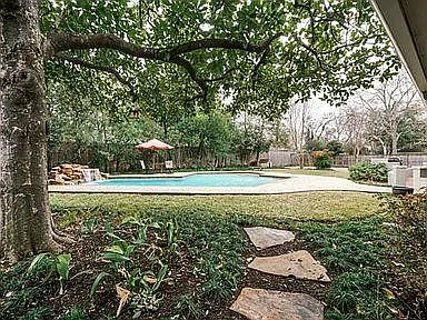 7024 Yamini Dr — Photo 6