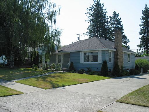 1st image of 2731 W Rockwell Ave