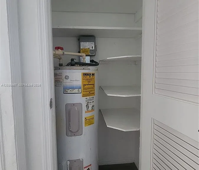 2150 SW 26th St #7 — Photo 23