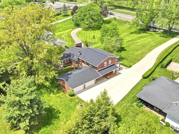 2171 Holton Rd, Grove City, OH 43123