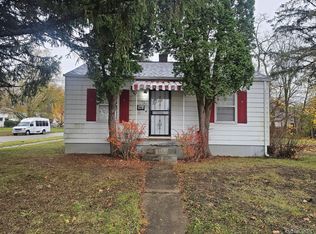 701 Westcombe Ave, Flint, MI 48503