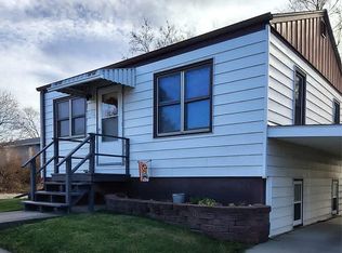 909 E Erskine St, Pierre, SD 57501