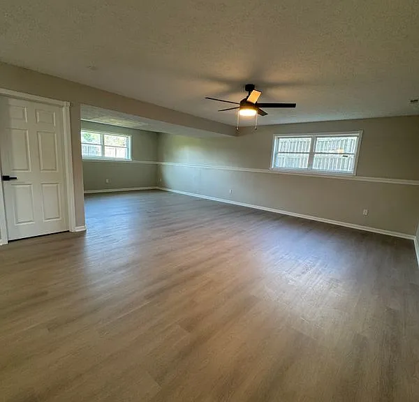 7396 Kestrel St — Photo 6