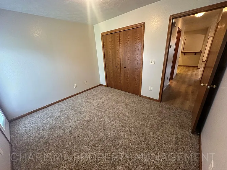 403 N 9th Ave — Photo 25