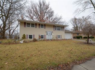 542 W Buckingham Dr, Decatur, IL 62526