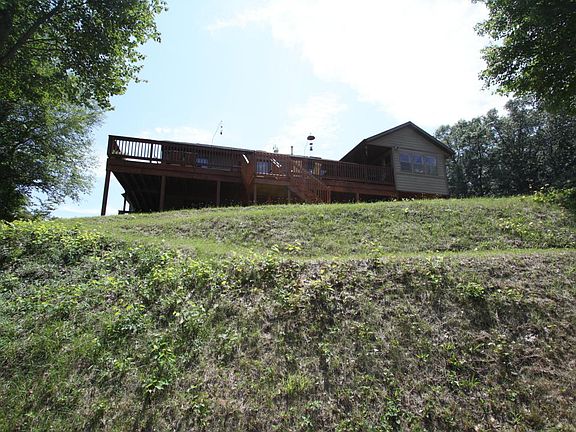 2nd image of 1436 Brusse Ave