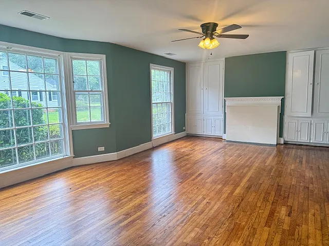 602 W Cedar St — Photo 4