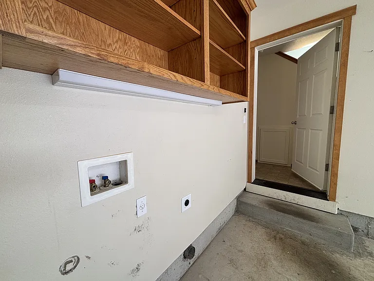 610 Maple St #MAIN — Photo 10
