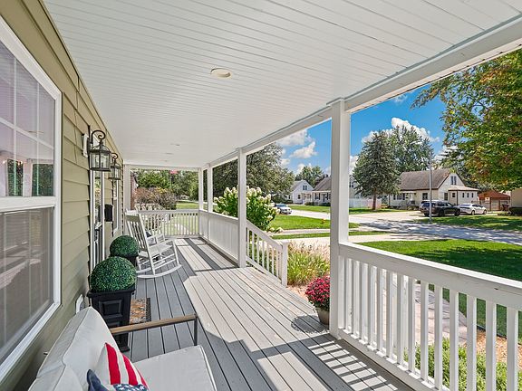 4th image of 6618 Hubbard Ln