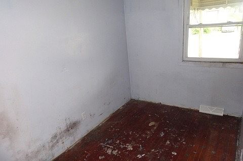 5th image of 221 153rd Pl