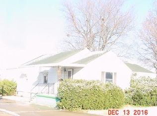 3146 E Harrison Ave, Decatur, IL 62526