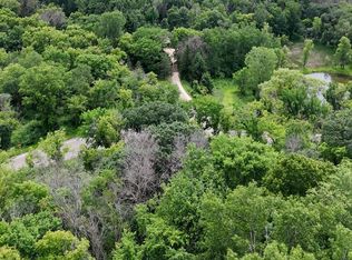 2685 Carver Ave E, Maplewood, MN 55119